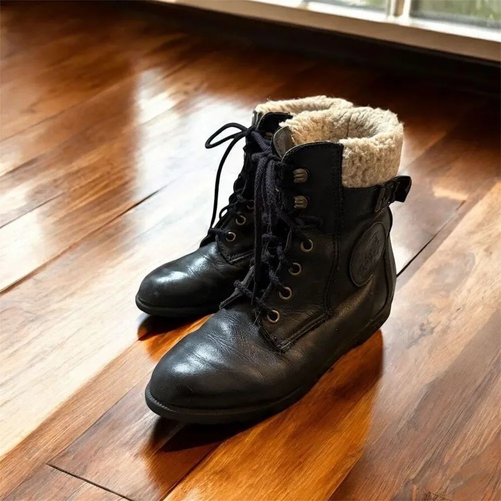 Cougar Black Leather Chunky Combat Boots Lug Sole Sherpa Faux Fur 5.5